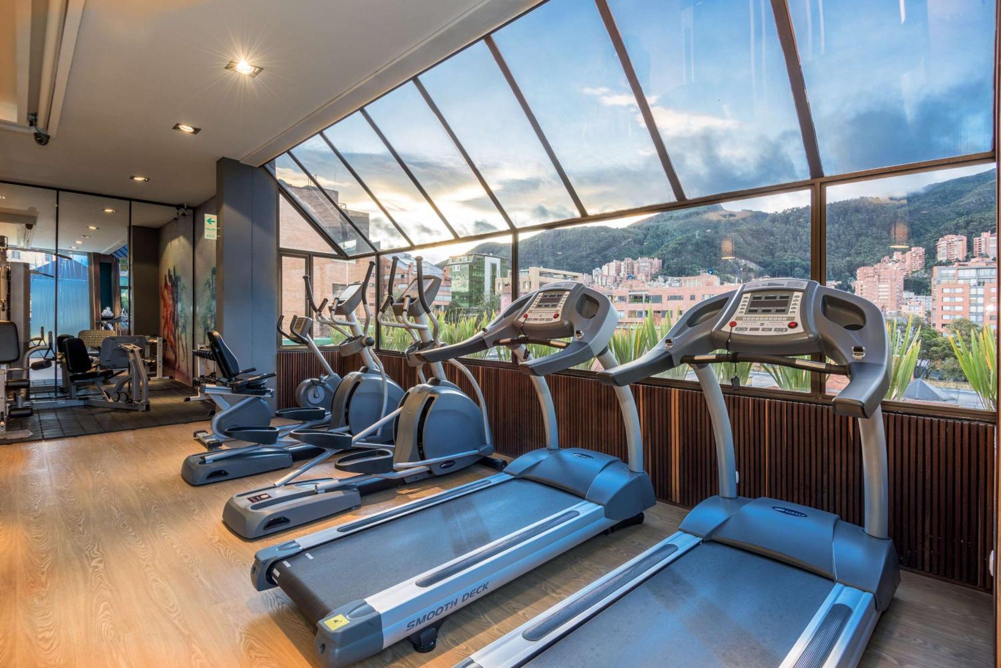 Hotel Nh Collection Bogota Andino Royal Zewnętrze zdjęcie The gym at the hotel